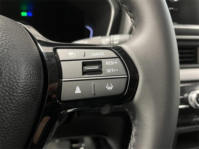 new 2025 Honda Pilot car, priced at $52,924