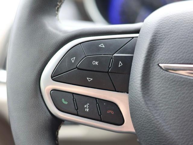 used 2023 Chrysler Pacifica car, priced at $29,720