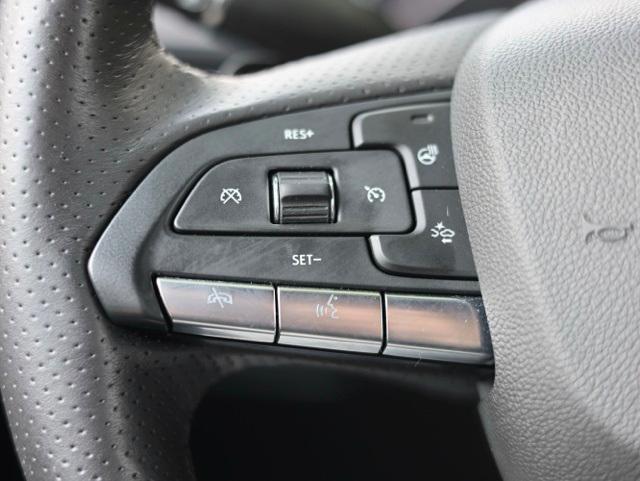 used 2023 Cadillac XT4 car, priced at $30,404