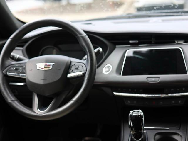 used 2023 Cadillac XT4 car, priced at $30,404