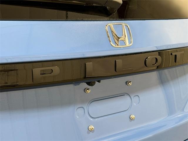 new 2025 Honda Pilot car, priced at $49,314