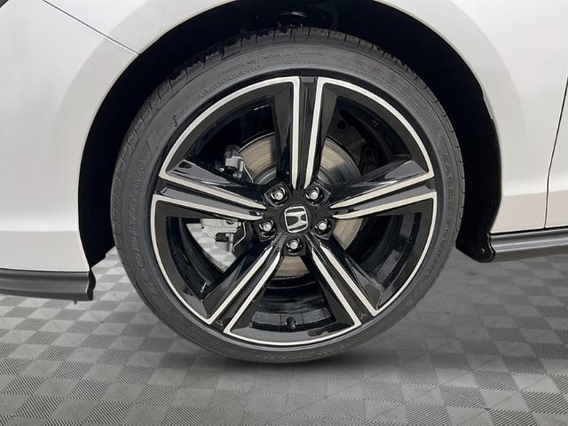 new 2025 Honda Accord Hybrid car, priced at $35,225