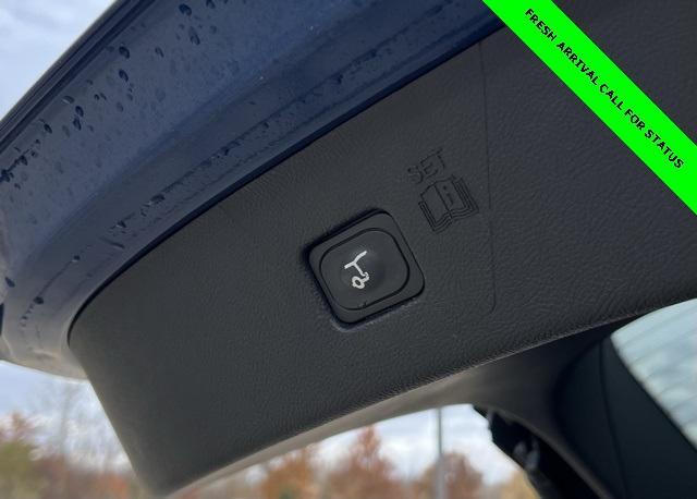 used 2024 Ford Edge car, priced at $27,999