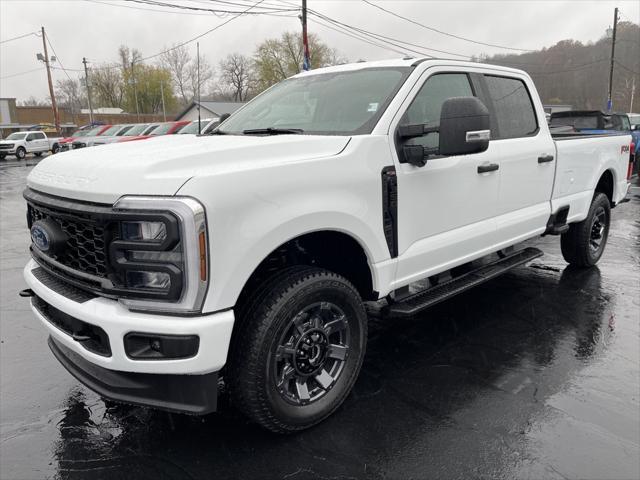 new 2024 Ford F-350 car, priced at $61,787