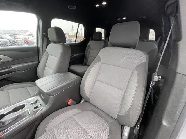 used 2023 Chevrolet Traverse car, priced at $33,740