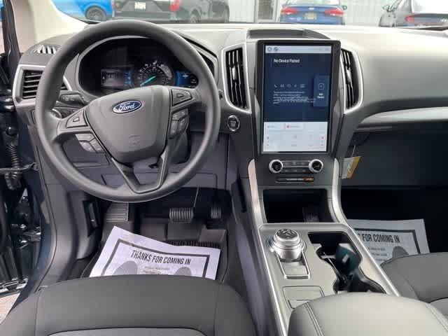 new 2024 Ford Edge car, priced at $40,286