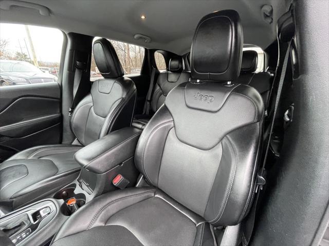 used 2023 Jeep Cherokee car, priced at $22,997