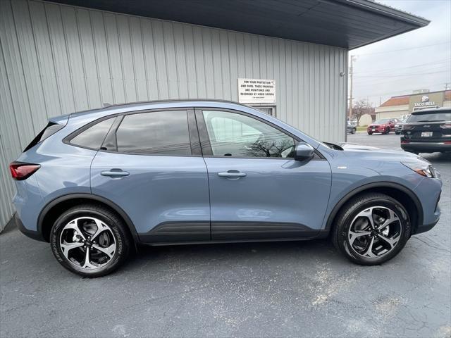 new 2025 Ford Escape car, priced at $38,078