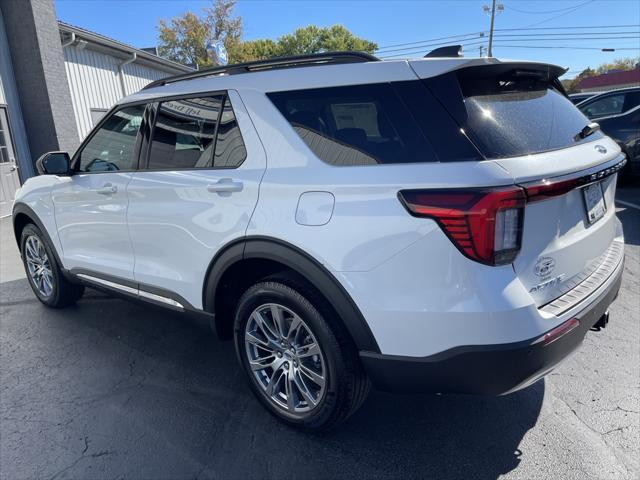 new 2025 Ford Explorer car, priced at $46,473