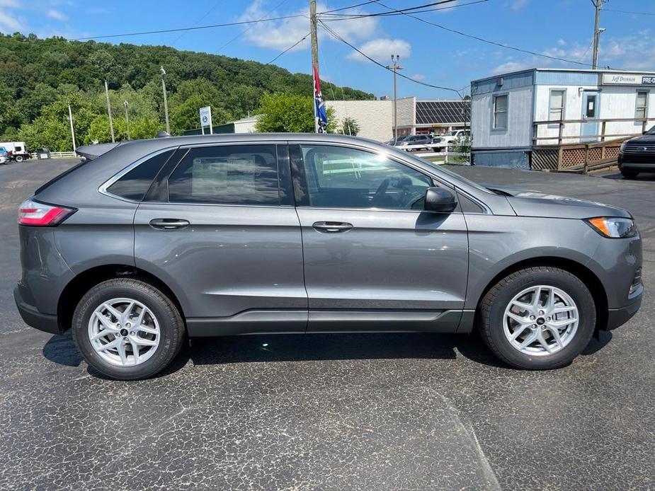 new 2024 Ford Edge car, priced at $40,895