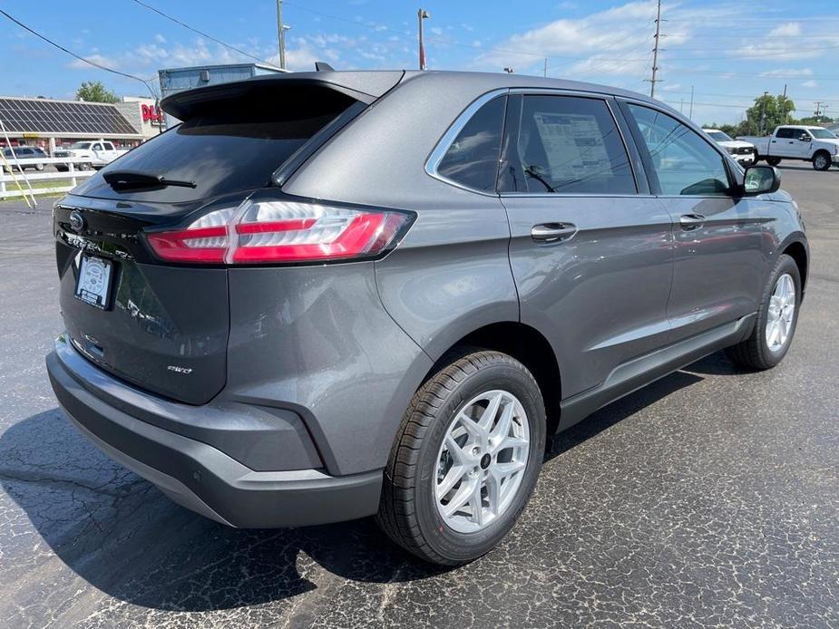 new 2024 Ford Edge car, priced at $40,895