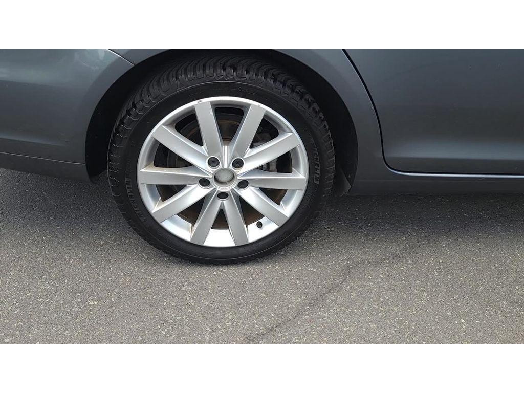 used 2014 Volkswagen Jetta SportWagen car, priced at $9,888