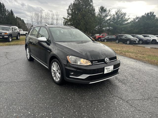 used 2017 Volkswagen Golf Alltrack car, priced at $10,995