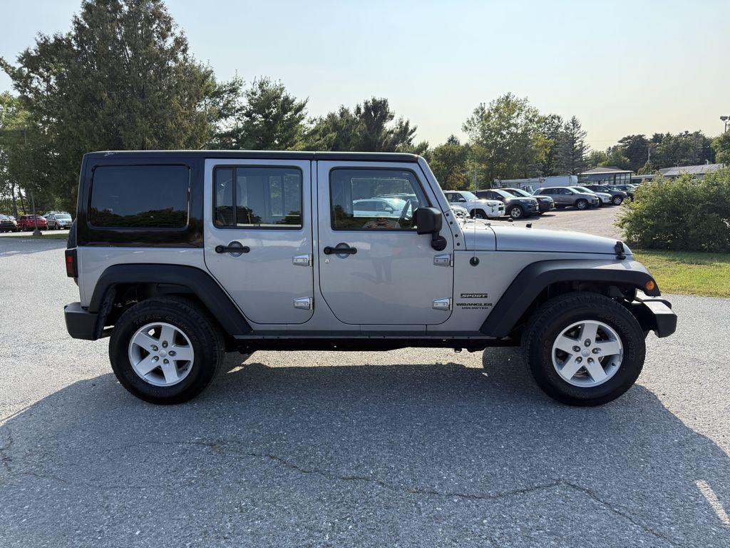 used 2015 Jeep Wrangler Unlimited car, priced at $14,895