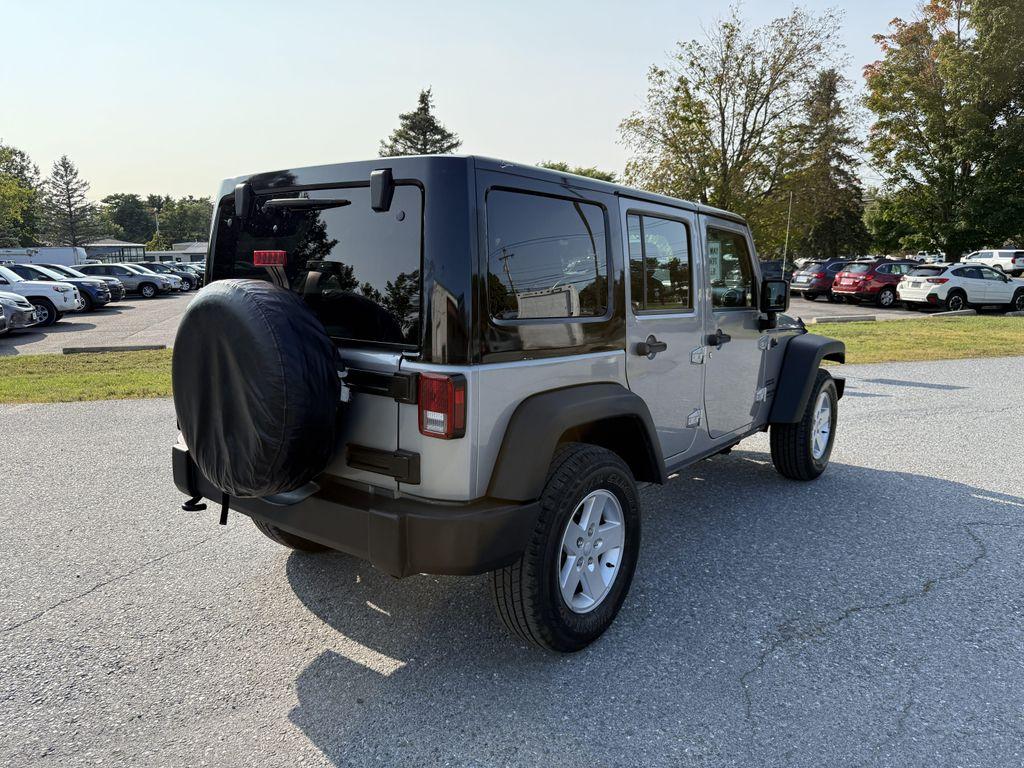 used 2015 Jeep Wrangler Unlimited car, priced at $14,895