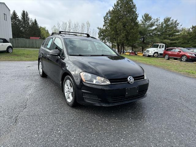 used 2015 Volkswagen Golf SportWagen car, priced at $13,895