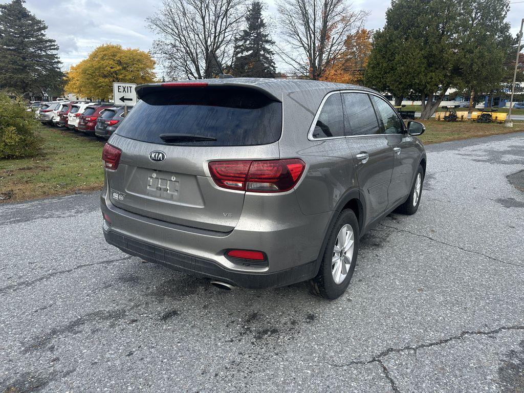 used 2019 Kia Sorento car, priced at $13,895