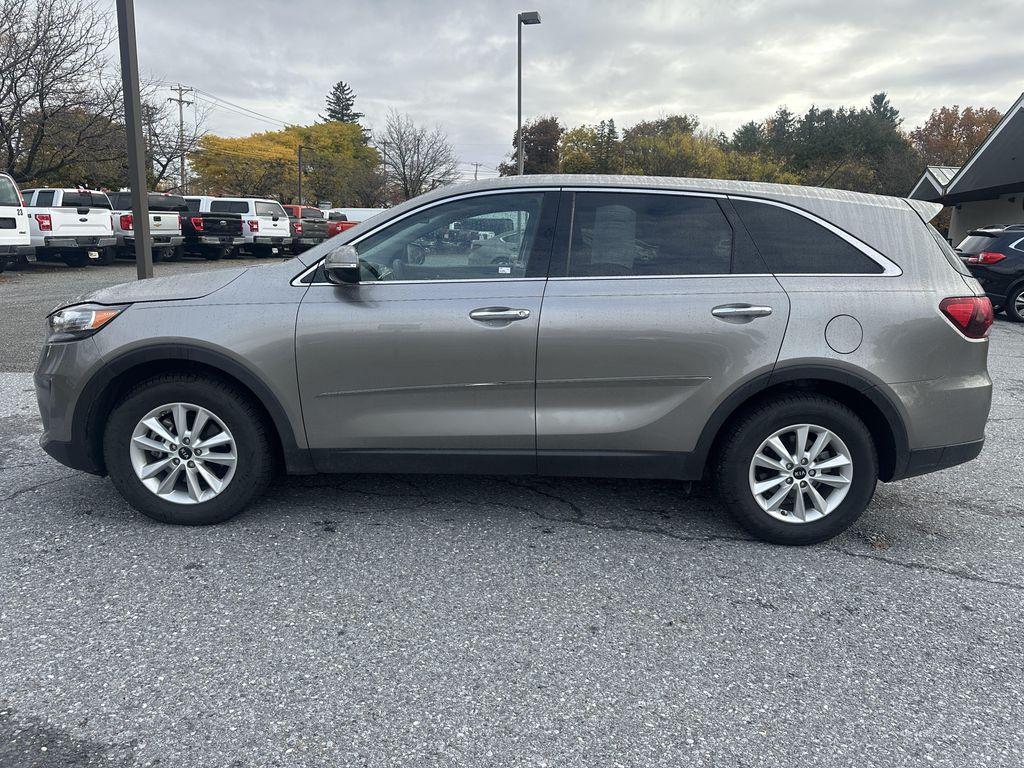 used 2019 Kia Sorento car, priced at $13,895