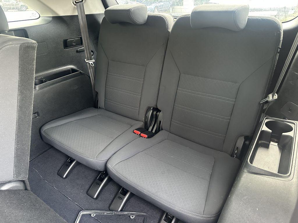 used 2019 Kia Sorento car, priced at $13,895