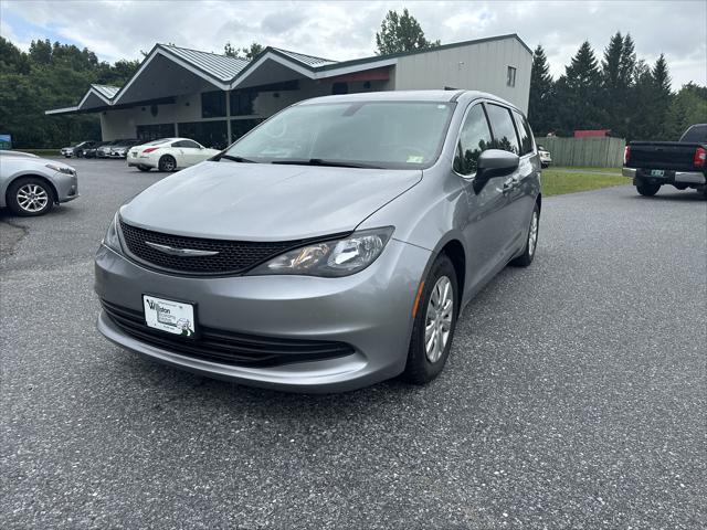 used 2018 Chrysler Pacifica car, priced at $9,985