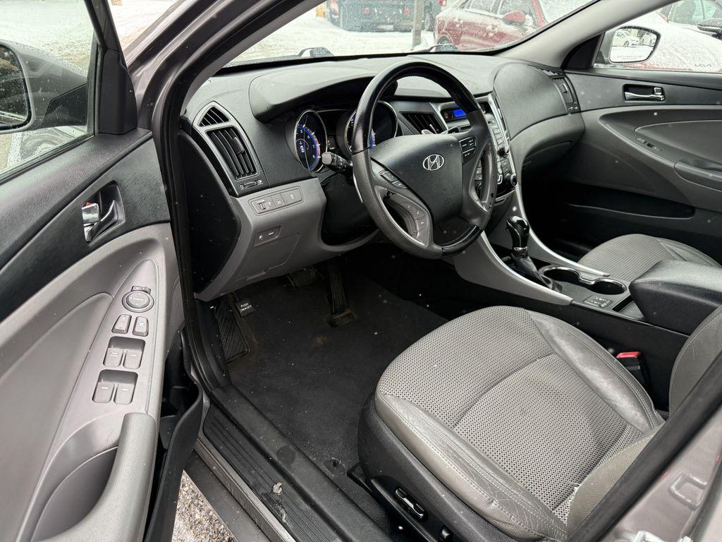 used 2013 Hyundai Sonata car, priced at $5,995
