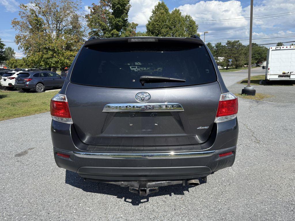 used 2011 Toyota Highlander car, priced at $8,995