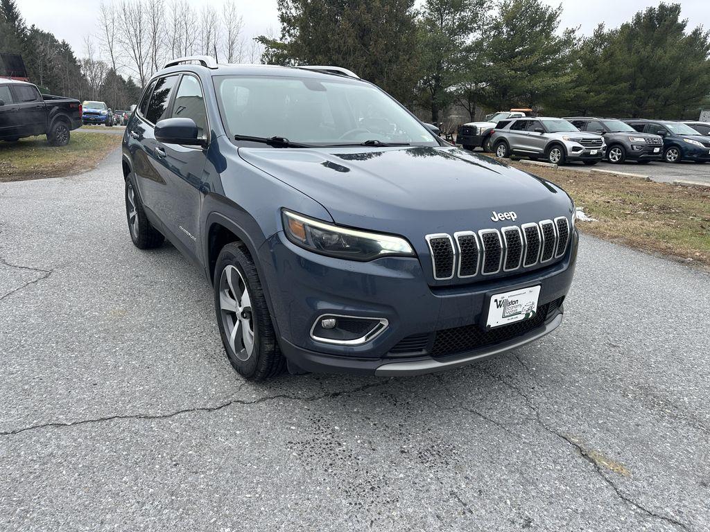 used 2020 Jeep Cherokee car, priced at $14,895