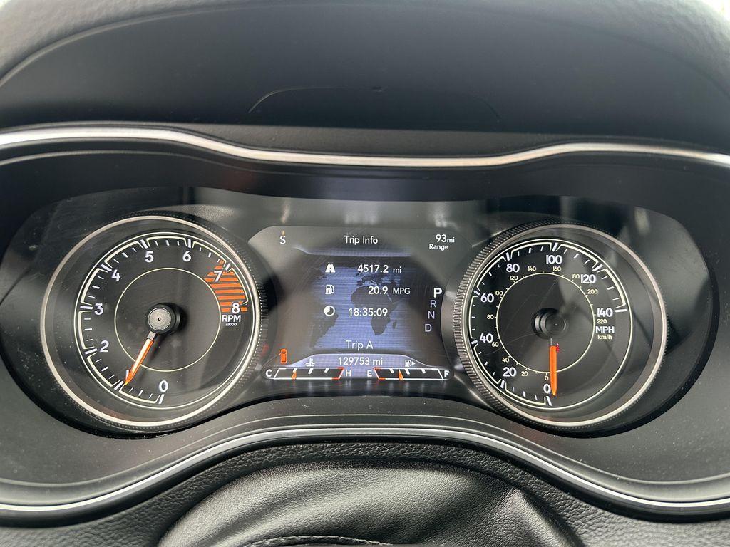 used 2020 Jeep Cherokee car, priced at $14,895