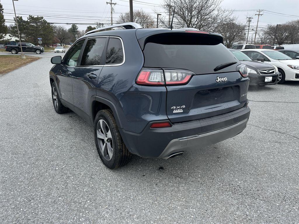 used 2020 Jeep Cherokee car, priced at $14,895