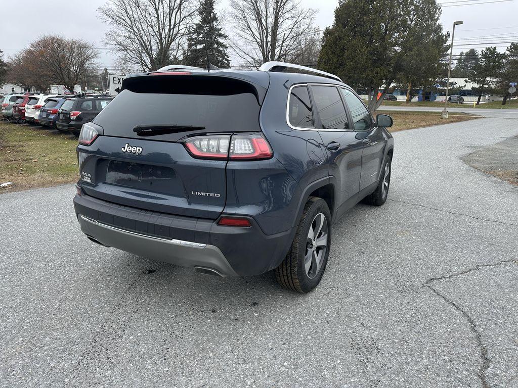 used 2020 Jeep Cherokee car, priced at $14,895