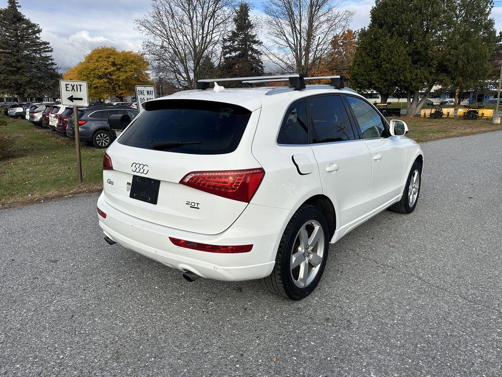 used 2011 Audi Q5 car, priced at $6,895