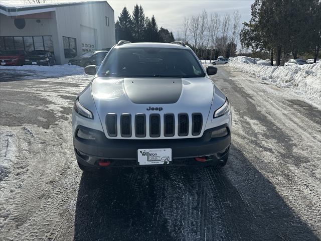 used 2015 Jeep Cherokee car, priced at $10,795