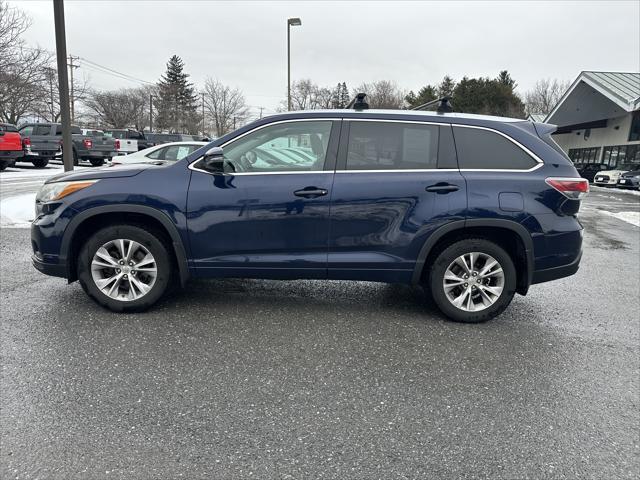 used 2015 Toyota Highlander car, priced at $16,895