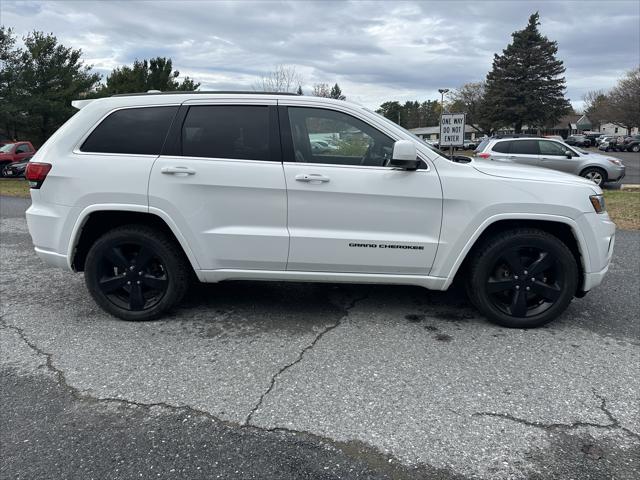 used 2015 Jeep Grand Cherokee car, priced at $10,995