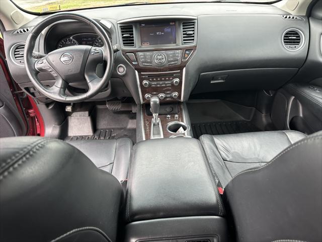 used 2014 Nissan Pathfinder car, priced at $9,895