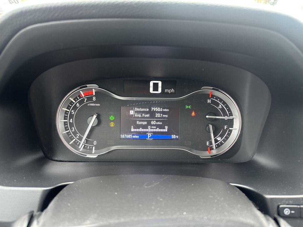 used 2016 Honda Pilot car, priced at $9,895