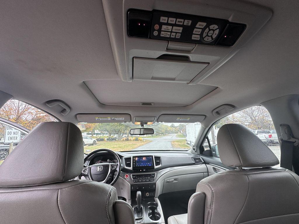 used 2016 Honda Pilot car, priced at $9,895