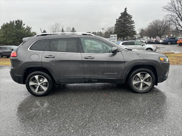 used 2019 Jeep Cherokee car, priced at $13,995