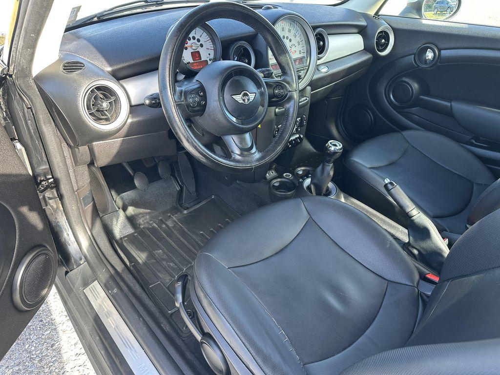 used 2013 MINI Hardtop car, priced at $5,995
