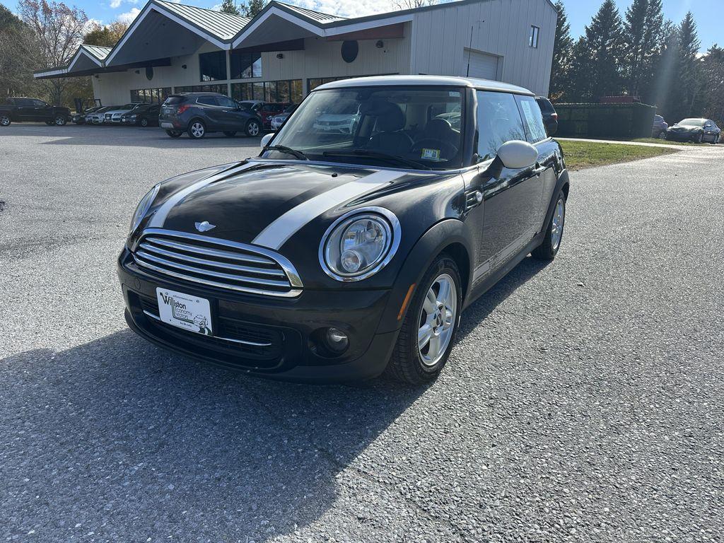 used 2013 MINI Hardtop car, priced at $5,995
