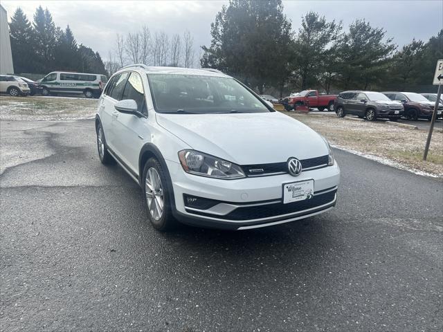 used 2017 Volkswagen Golf Alltrack car, priced at $13,895