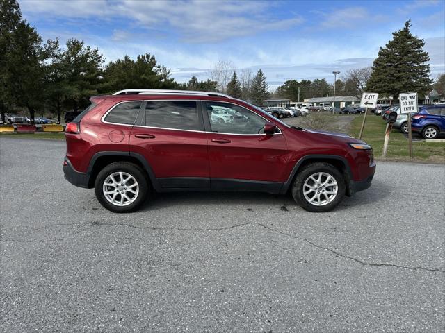used 2016 Jeep Cherokee car, priced at $13,795
