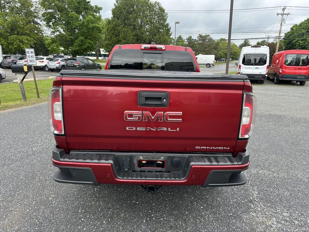 used 2022 GMC Canyon car, priced at $26,995