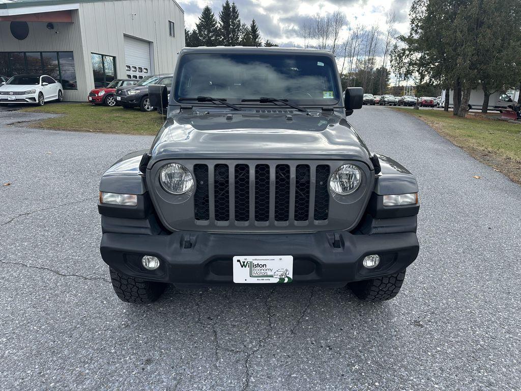 used 2021 Jeep Gladiator car, priced at $25,995