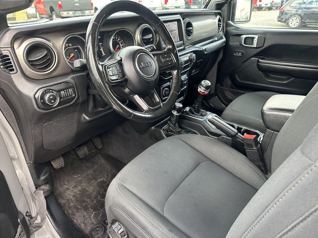 used 2021 Jeep Gladiator car, priced at $25,995