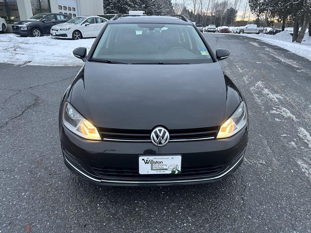 used 2017 Volkswagen Golf SportWagen car, priced at $9,895