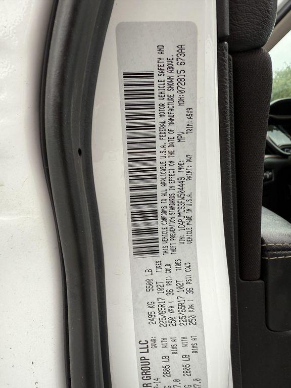 used 2015 Jeep Cherokee car, priced at $6,995