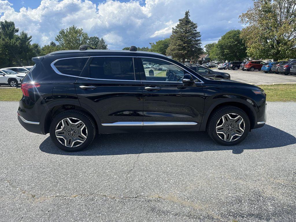 used 2022 Hyundai Santa Fe car, priced at $23,895
