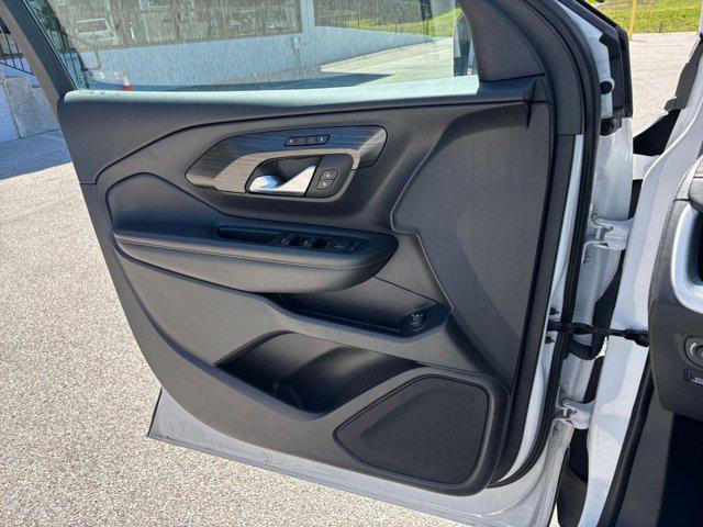 used 2024 GMC Terrain car, priced at $25,888