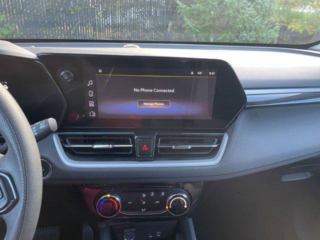 used 2025 Chevrolet TrailBlazer car, priced at $21,944